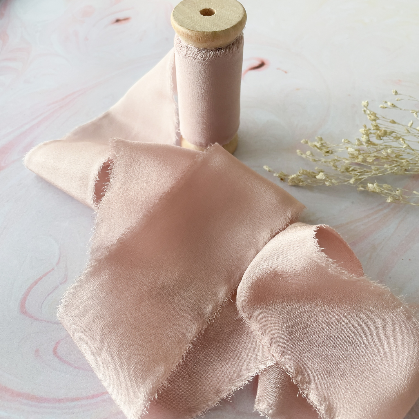 Seidenband in Nude-Blush