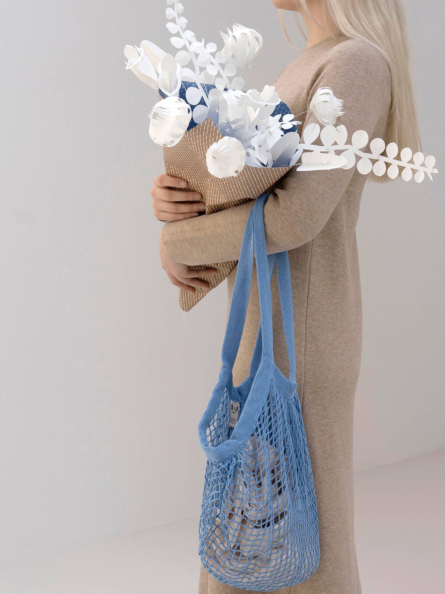 Papierblumen - weiss