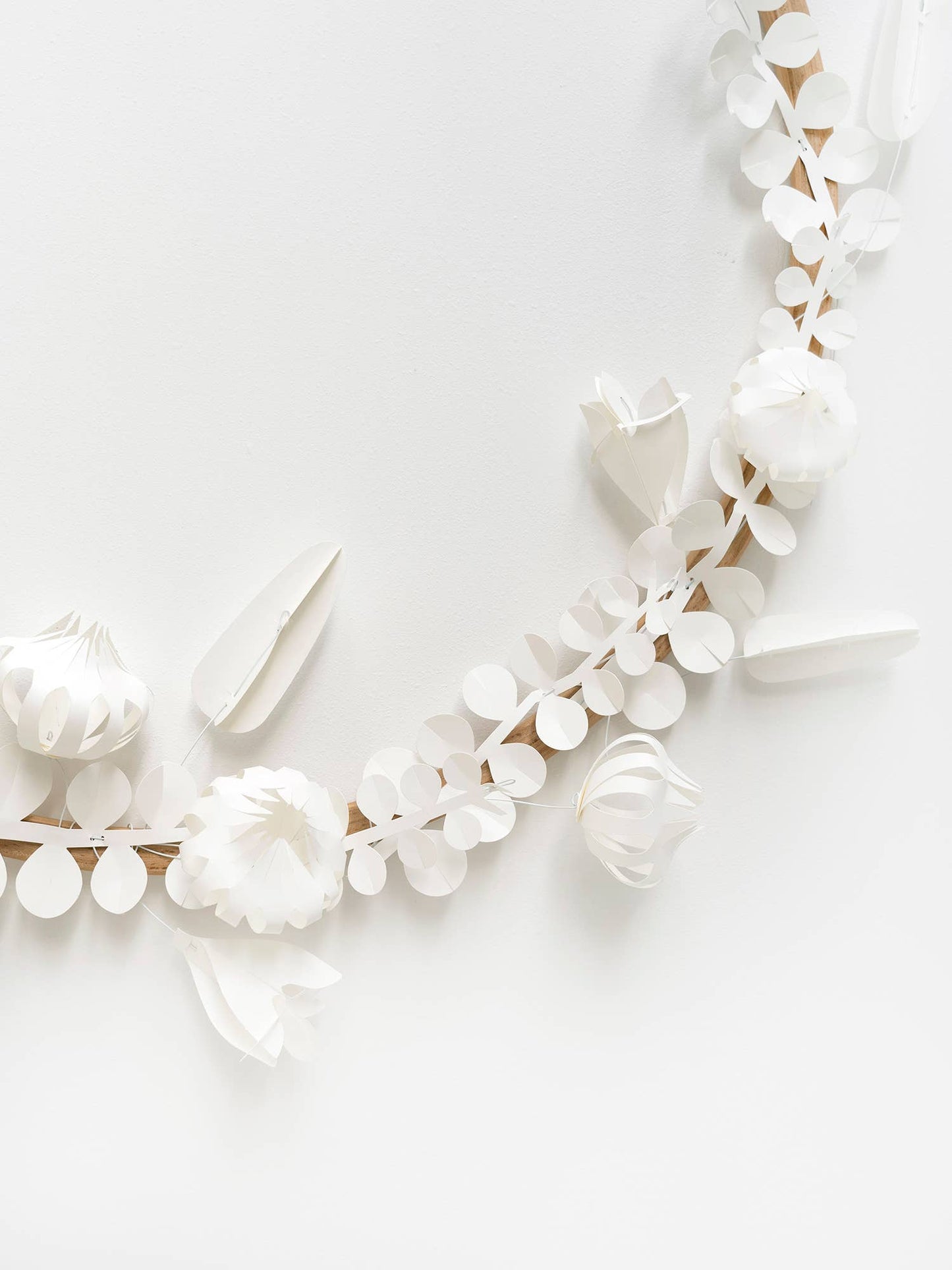 Papierblumen - weiss