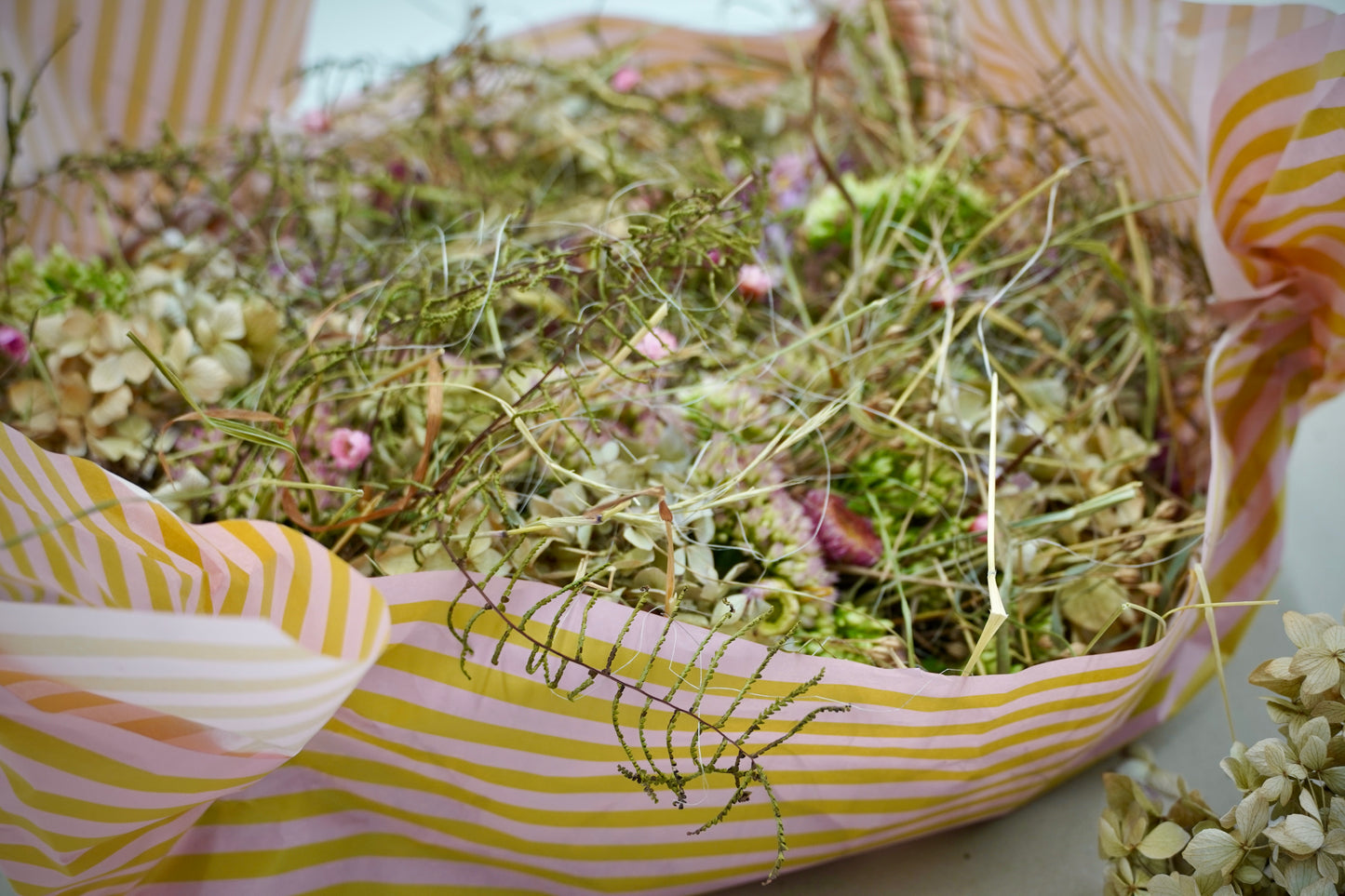 Seidenpapier - Blockstreifen fein, rosa, ocker