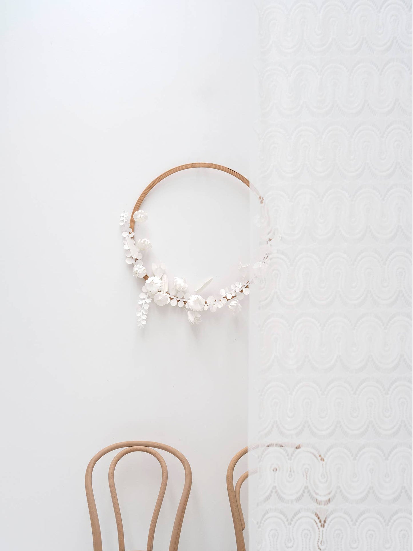 Papierblumen - weiss