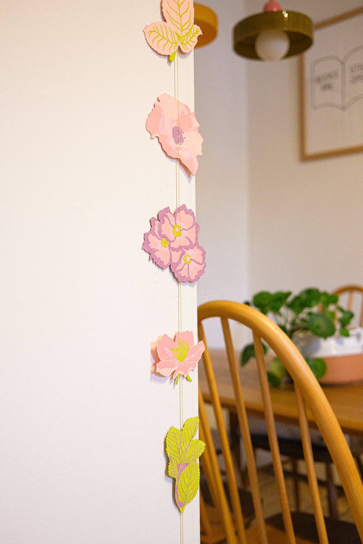 Vertikale Girlande Rosen