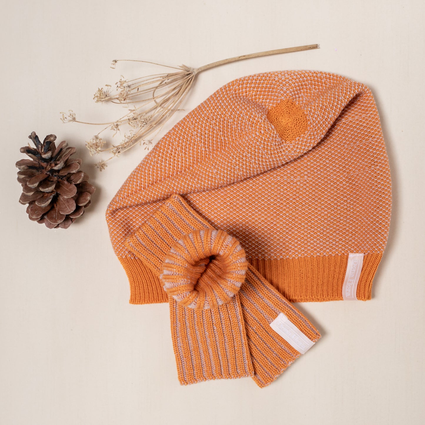 Dona Flor Beanie - Strickmütze