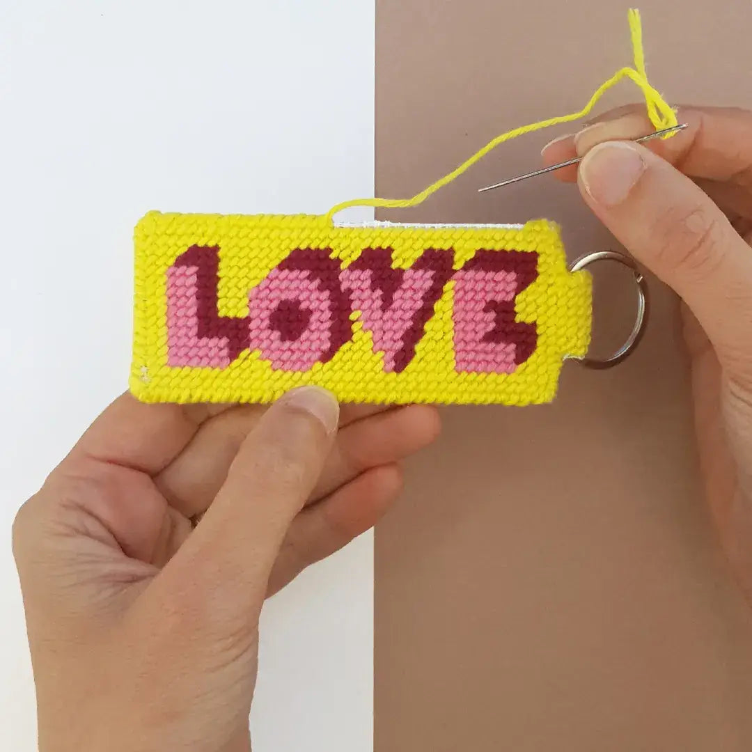 Canevas-Set - DIY - Schlüsselanhänger „Love You”