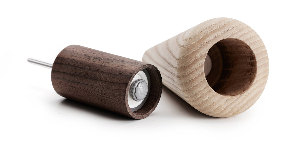 Salz- und Pfeffermühlen aus Holz: Esche/ Nussbaum / Tilia