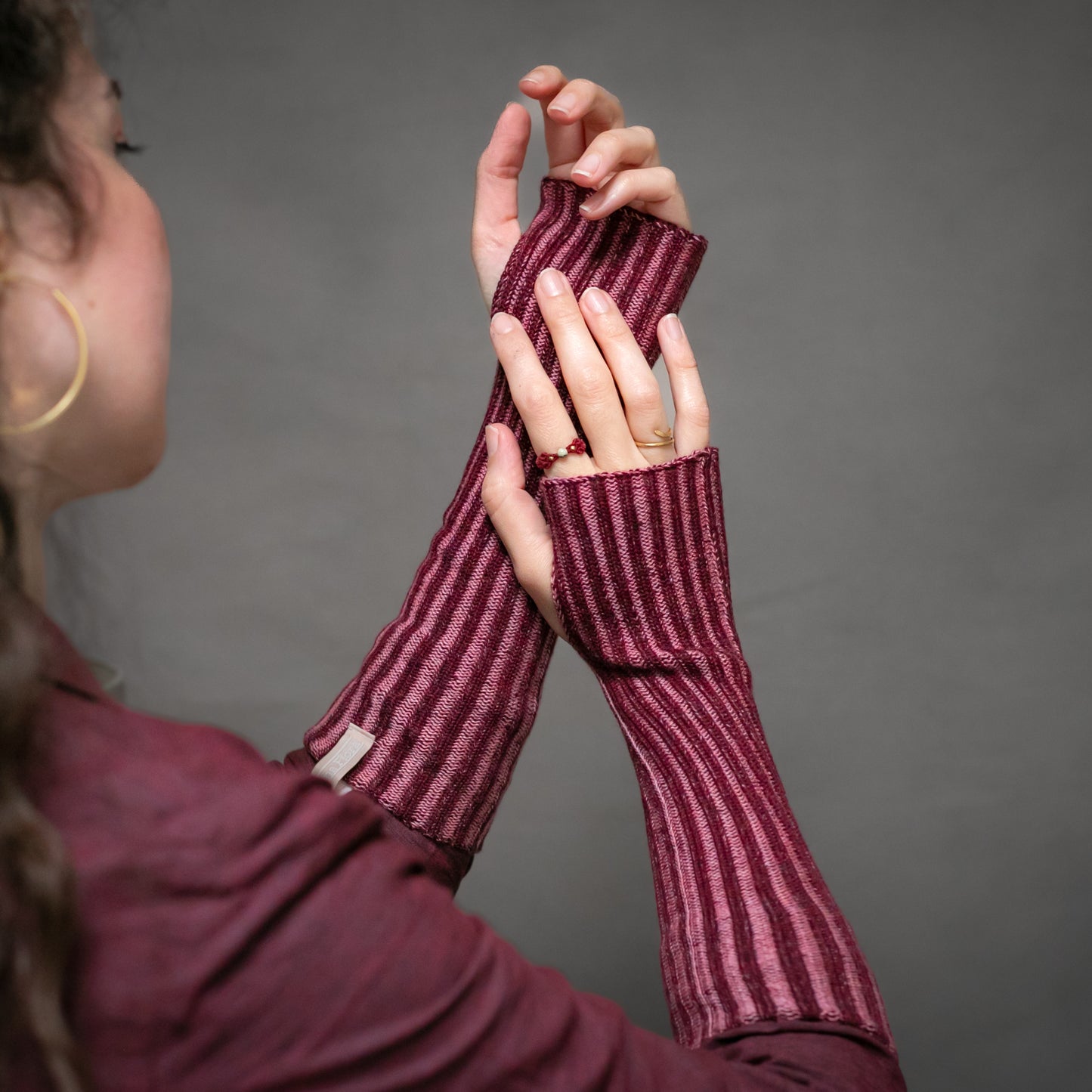 Dona Flora Handstulpen in diversen Farben