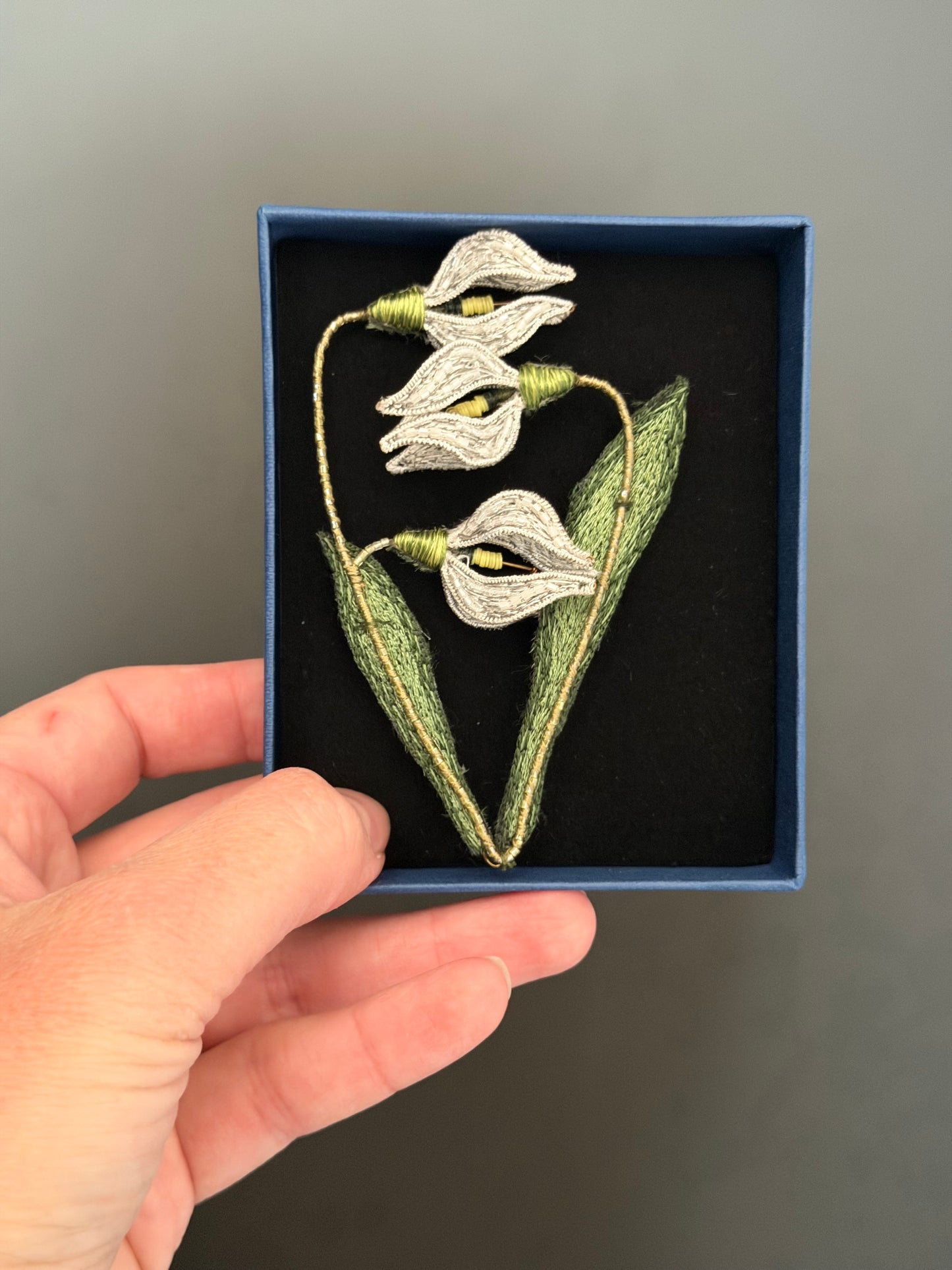 Schneeglöckchen – Snowdrop Flower Brosche