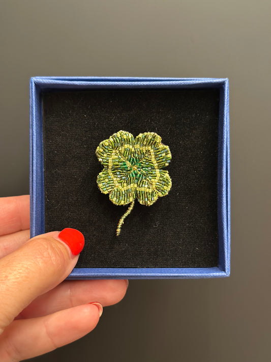 Glücksklee – Vintage Clover Brosche von Trovelore