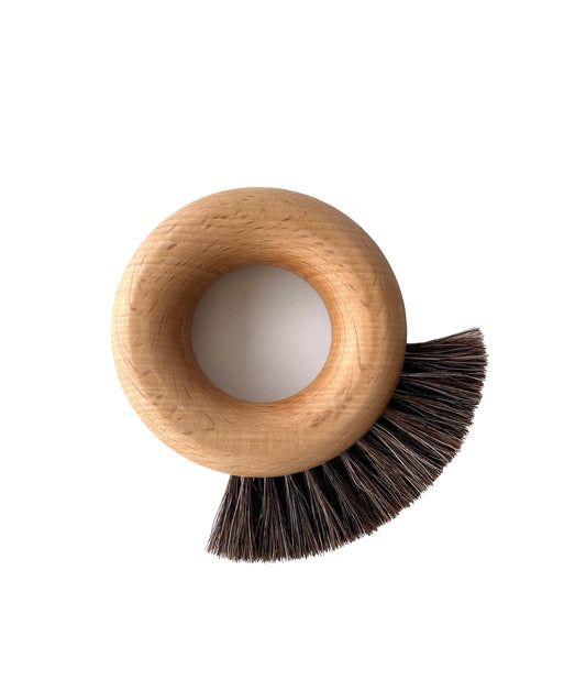 Holztischbürste mit Naturfasern