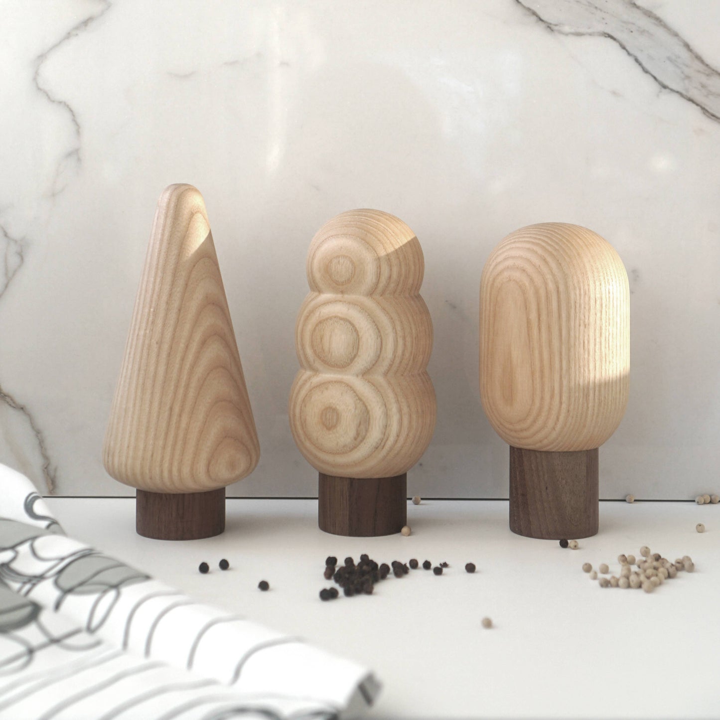 Salz- und Pfeffermühlen aus Holz: Esche/ Nussbaum / Birke
